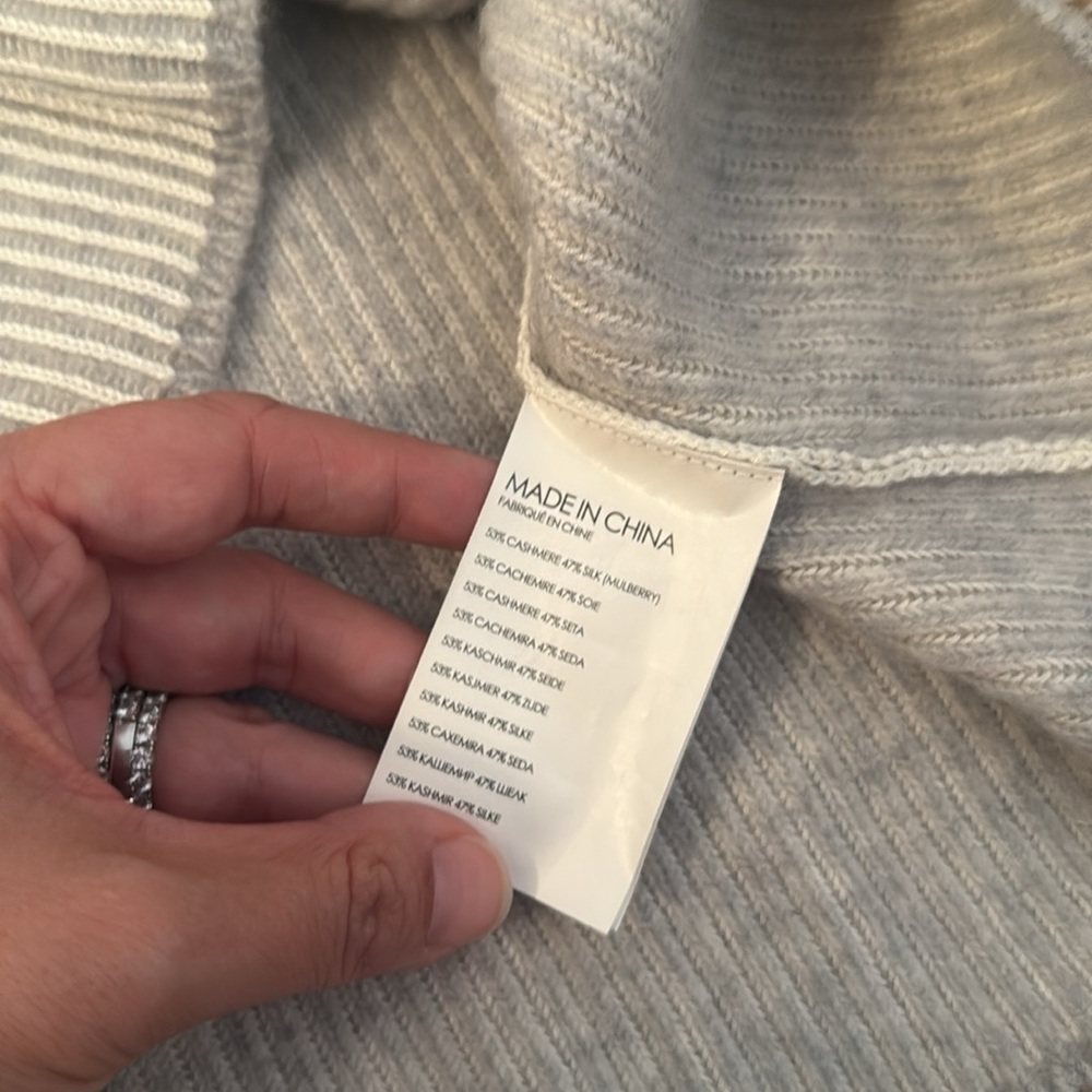 Club Monaco Cashmere Silk Mock Neck Sweater Gray Cream Large - Picture 5 of 6